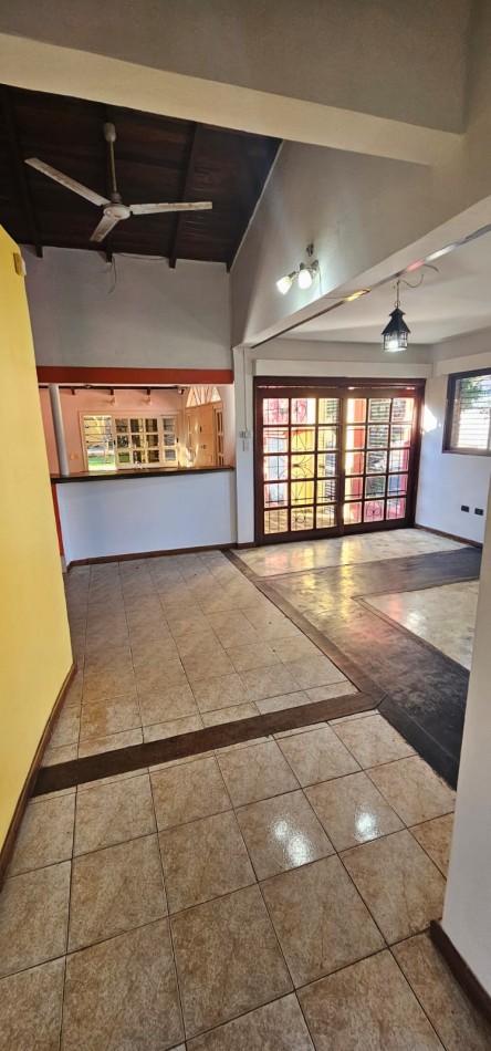 Casa de 4 dormitorios en VENTA