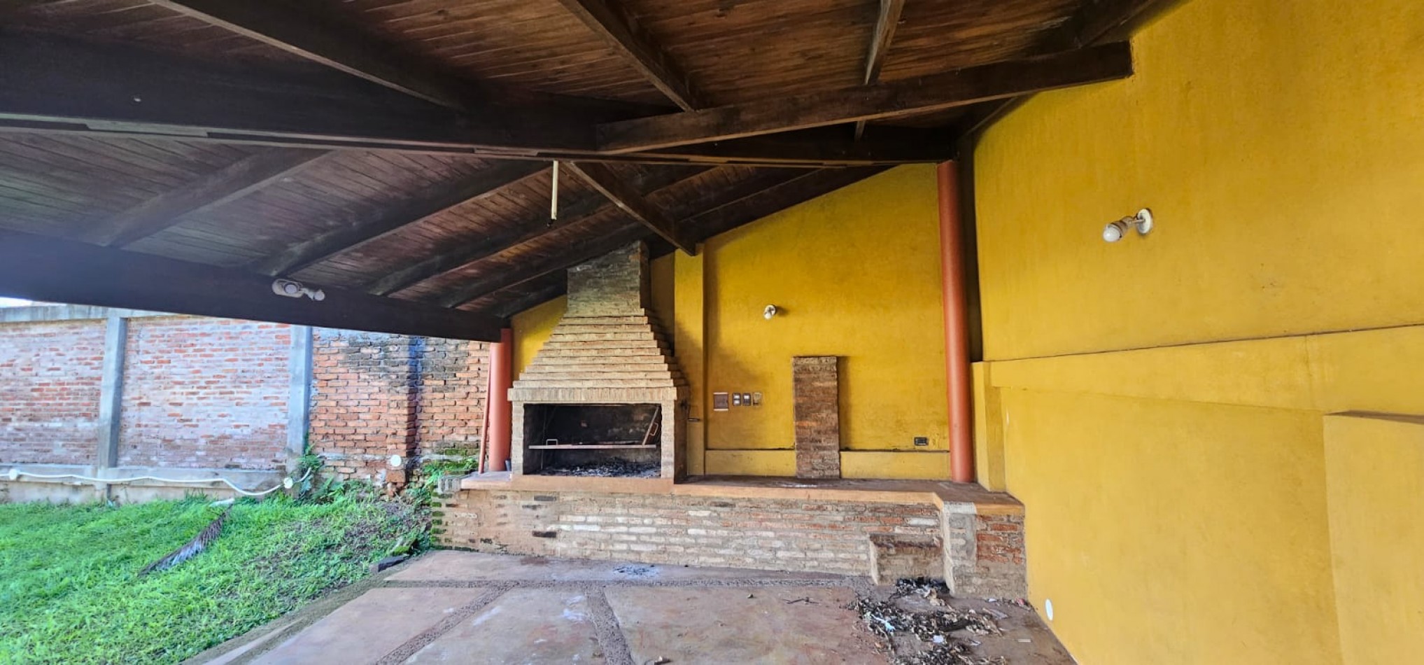 Casa de 4 dormitorios en VENTA