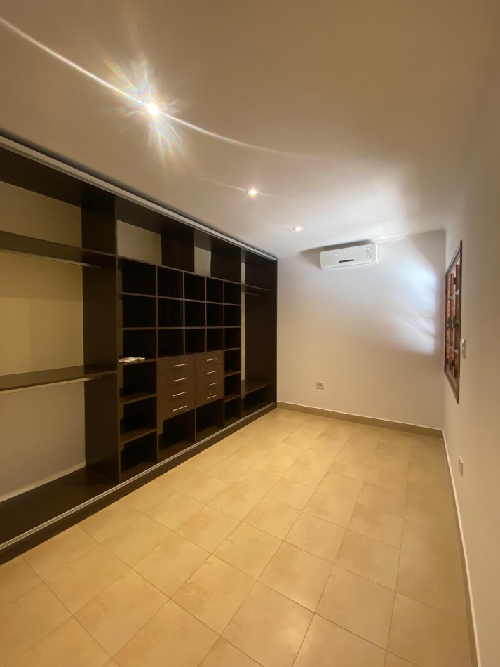 Casa de 3 dormitorios en VENTA