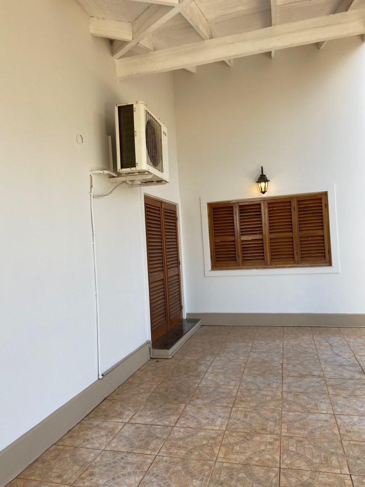 Casa de 3 dormitorios en VENTA