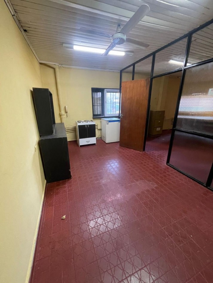 Oficina amoblada en ALQUILER