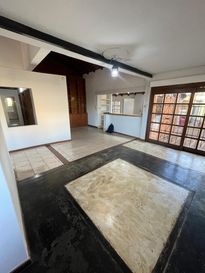 Casa de 4 dormitorios en ALQUILER