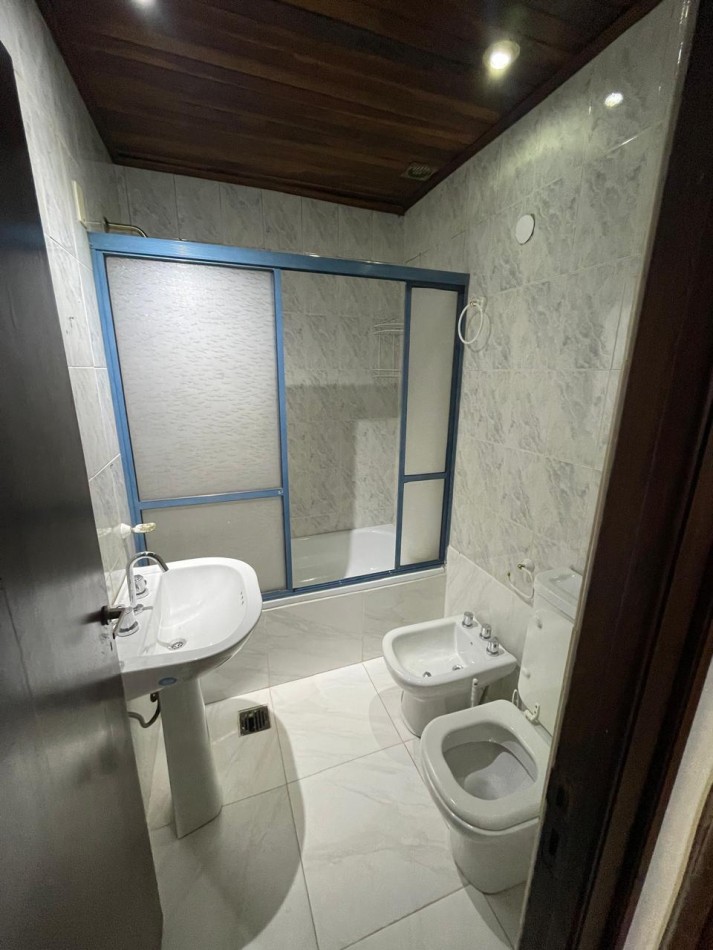 Casa de 4 dormitorios en ALQUILER