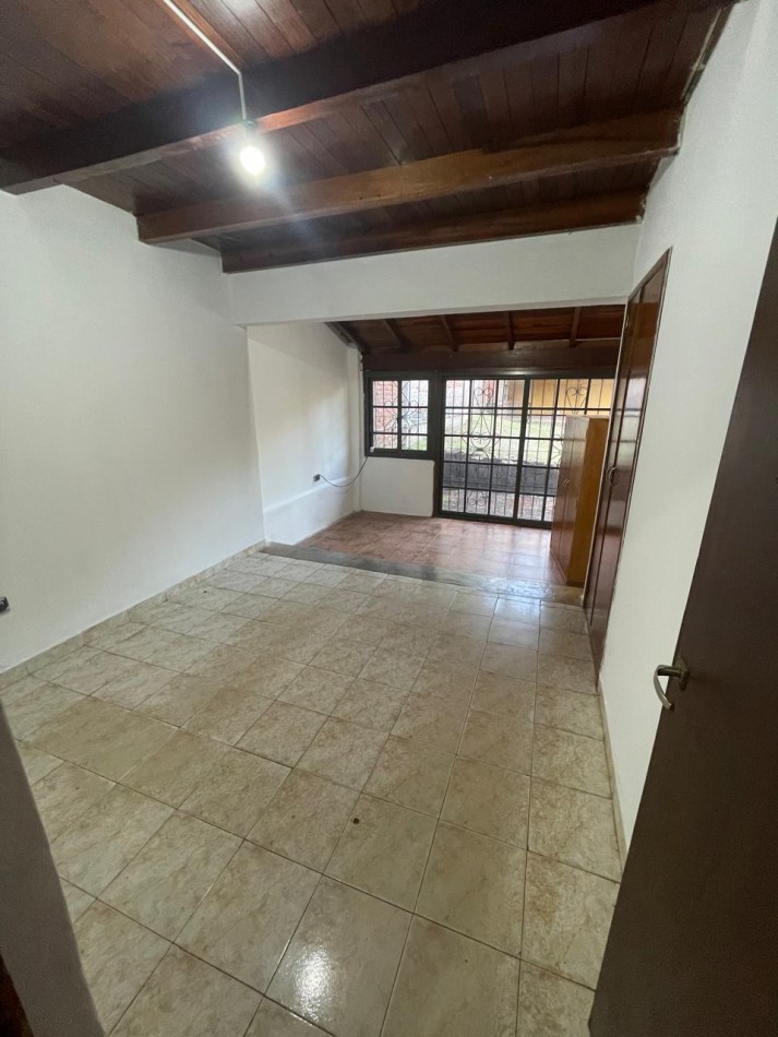Casa de 4 dormitorios en ALQUILER