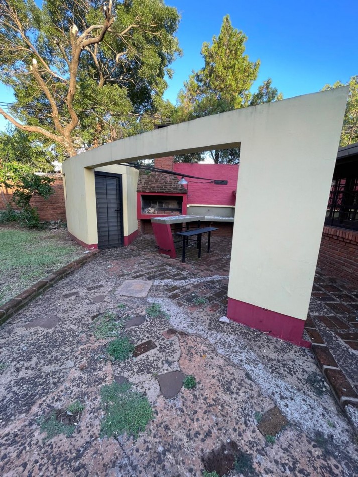 Casa de 4 dormitorios en ALQUILER