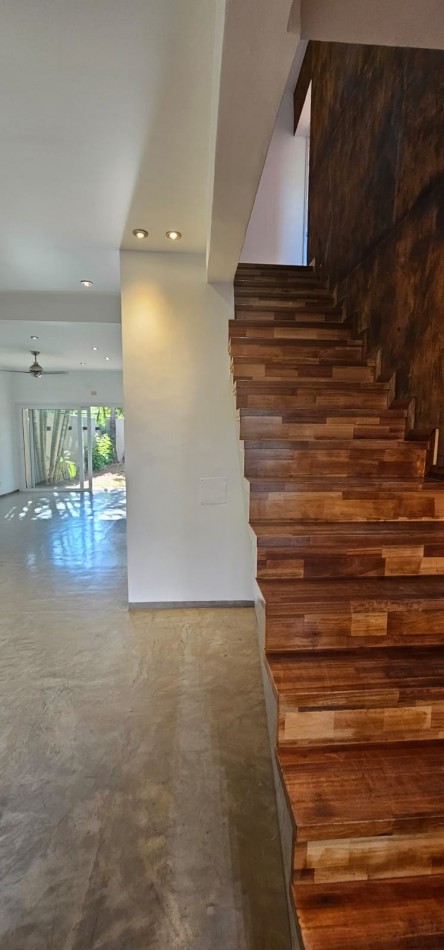 Casa de 4 dormitorios en ALQUILER