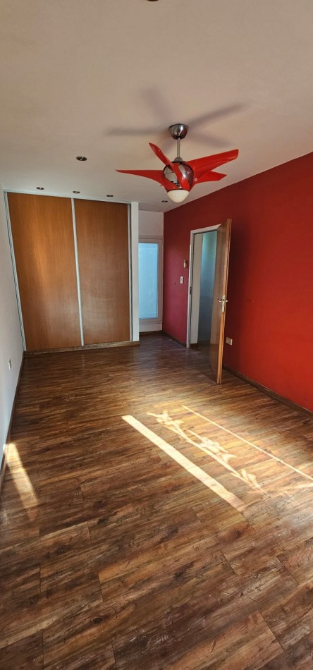 Casa de 4 dormitorios en ALQUILER