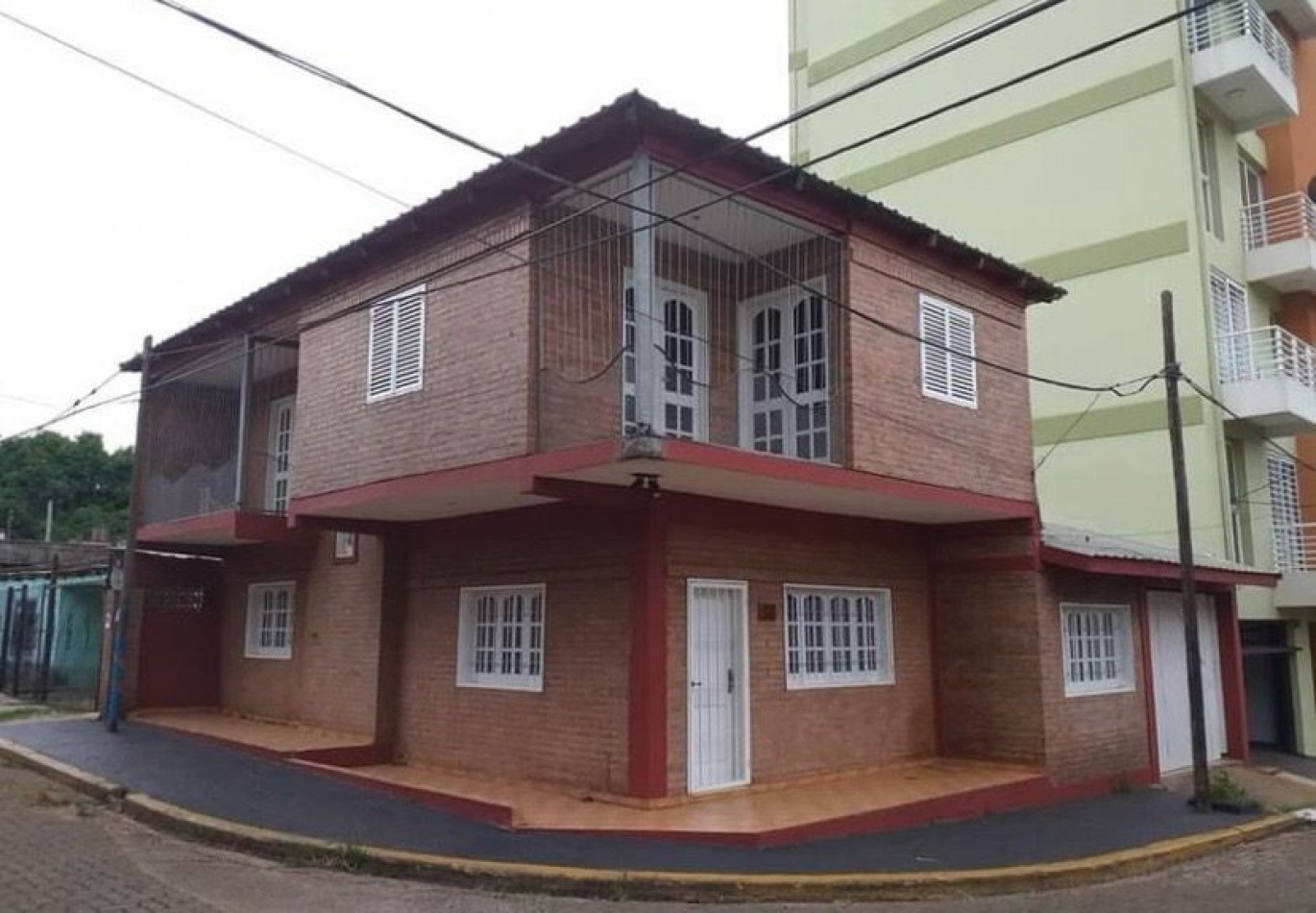 Casa de 4 dormitorios en VENTA
