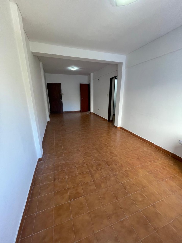 Dpto de 3 dormitorios en ALQUILER