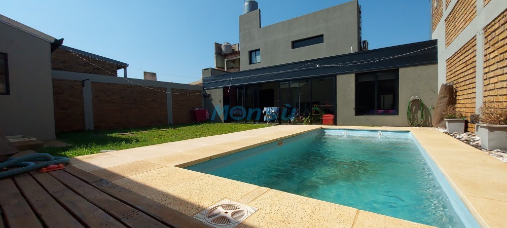 Casa de 3 dormitorios en ALQUILER 