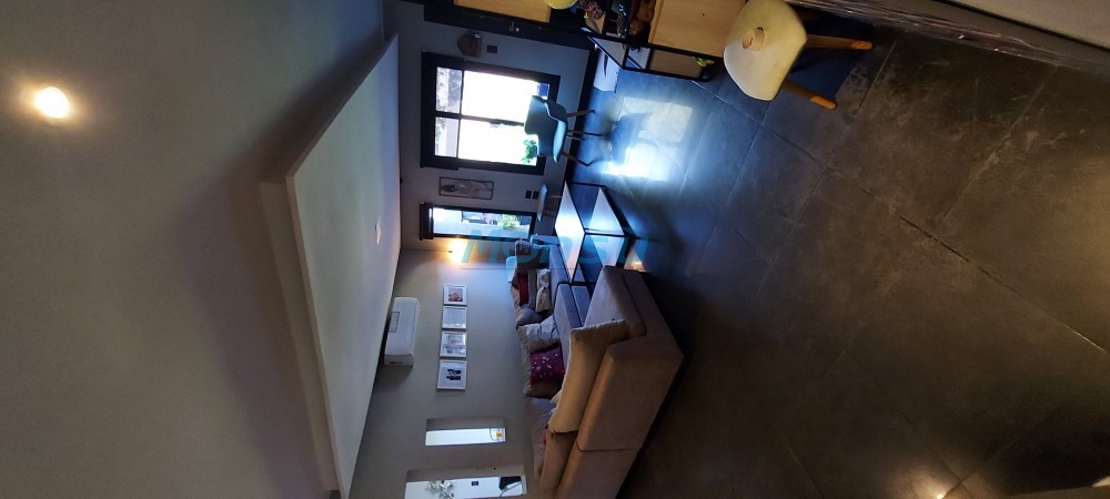 Casa de 3 dormitorios en ALQUILER 